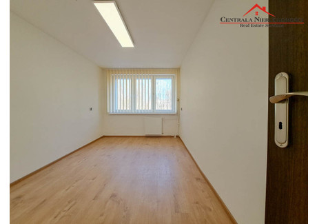 Biuro do wynajęcia - Świętopełka Mokre, Toruń, 30 m², 2000 PLN, NET-800/4957/OLW