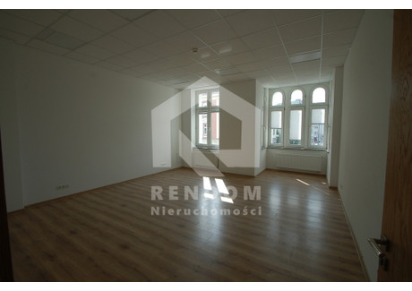 Biuro do wynajęcia - Centrum, Opole, 31 m², 2300 PLN, NET-30/17022/OLW