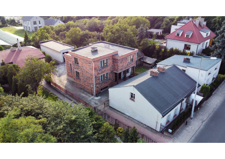 Dom na sprzedaż - Braci Niemojowskich Tyniec, Kalisz, 214 m², 720 000 PLN, NET-1831SDT