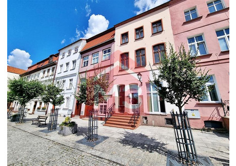 Dom na sprzedaż - Plac Grunwaldzki Gniew, Tczewski, 240 m², 790 000 PLN, NET-M308810