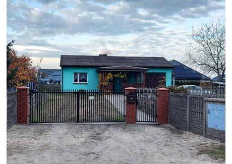 Dom na sprzedaż - Przymiejska Ostrów Wielkopolski, Ostrowski (Pow.), 176 m², 237 000 PLN, NET-489