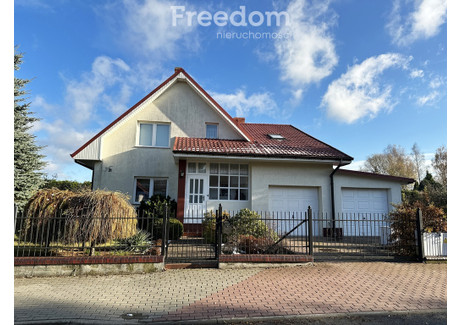 Dom na sprzedaż - Cypriana Kamila Norwida Szczecinek, Szczecinecki, 158,3 m², 1 100 000 PLN, NET-10698/3685/ODS