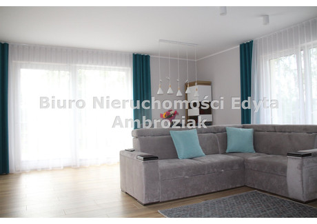 Dom na sprzedaż - Stobno, Trzcianka (Gm.), Czarnkowsko-Trzcianecki (Pow.), 167 m², 1 100 000 PLN, NET-BNEA-DS-188
