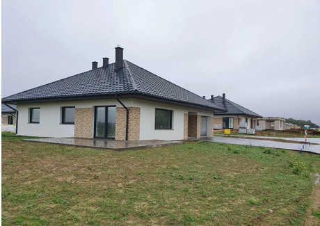 Dom na sprzedaż - Charzyno, Siemyśl, kołobrzeski, zachodniopomorskie, 142 m², 900 000 PLN, NET-gratka-39061319