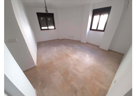 Mieszkanie na sprzedaż - Serra, Hiszpania, 72 m², 82 305 USD (336 626 PLN), NET-100961817