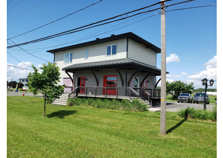 Dom na sprzedaż - 132-138 Route Campagna, Saint-Henri, QC G0R3E0, CA Saint-Henri, Kanada, 279 m², 418 327 USD (1 715 139 PLN), NET-96349264