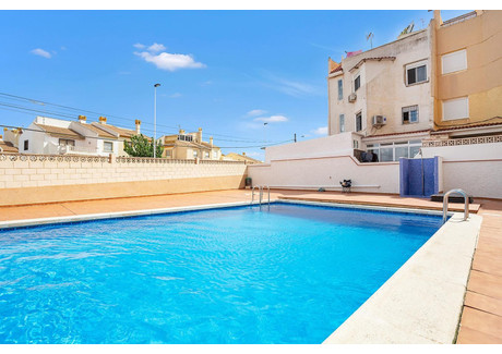 Mieszkanie na sprzedaż - Torrevieja, Hiszpania, 60 m², 92 366 USD (363 922 PLN), NET-95700526