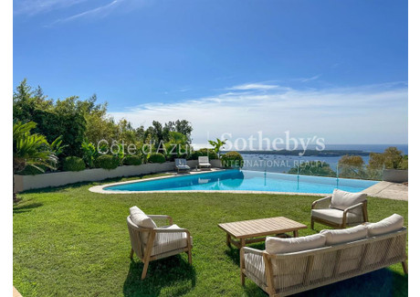 Dom na sprzedaż - Cannes, Francja, 300 m², 7 772 995 USD (32 257 930 PLN), NET-103063535