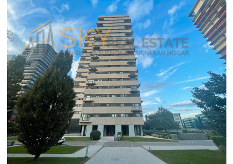 Mieszkanie na sprzedaż - Madrid, Hiszpania, 106 m², 572 067 USD (2 293 988 PLN), NET-101667283