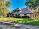 Dom na sprzedaż - 28 Country Oaks DR Buda, Usa, 278,71 m², 1 050 000 USD (4 137 000 PLN), NET-96470019