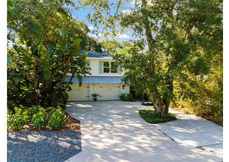 Dom na sprzedaż - 807 E 23RD AVENUE New Smyrna Beach, Usa, 212,56 m², 1 225 000 USD (4 704 000 PLN), NET-100271193