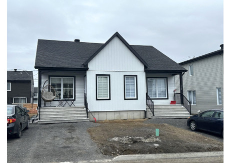 Dom na sprzedaż - 1478 Rue de l'Alouette, La Haute-Saint-Charles, QC G3K1G5, CA La Haute-Saint-Charles, Kanada, 113 m², 240 384 USD (920 670 PLN), NET-96996630