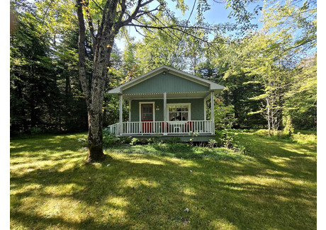 Dom na sprzedaż - 469 Ch. du Lac-des-Trois-Milles S., Sainte-Cécile-de-Whitton, QC G0Y1J Sainte-Cécile-De-Whitton, Kanada, 42 m², 125 746 USD (511 787 PLN), NET-100463160