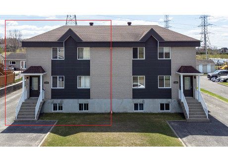 Dom na sprzedaż - 1486-1488 Ch. de Château-Bigot, Charlesbourg, QC G2L1H1, CA Charlesbourg, Kanada, 203 m², 445 249 USD (1 825 520 PLN), NET-96756470