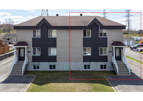 Dom na sprzedaż - 1482-1484 Ch. de Château-Bigot, Charlesbourg, QC G2L1H1, CA Charlesbourg, Kanada, 203 m², 445 249 USD (1 825 520 PLN), NET-96756471