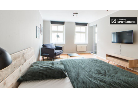 Mieszkanie do wynajęcia - Berlin, Niemcy, 35 m², 1522 USD (5996 PLN), NET-77637123