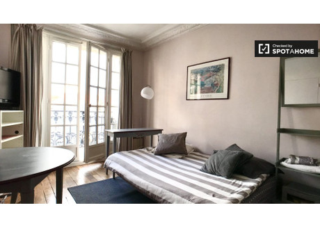 Mieszkanie do wynajęcia - Paris, Francja, 60 m², 2779 USD (11 146 PLN), NET-77660727