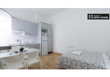 Mieszkanie do wynajęcia - Madrid, Hiszpania, 25 m², 1425 USD (5573 PLN), NET-79096746