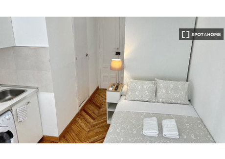 Mieszkanie do wynajęcia - Madrid, Hiszpania, 19 m², 1359 USD (5560 PLN), NET-79096749