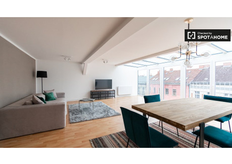 Mieszkanie do wynajęcia - Berlin, Niemcy, 82 m², 2058 USD (8436 PLN), NET-79097010