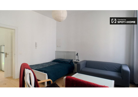 Mieszkanie do wynajęcia - Brussels, Belgia, 30 m², 702 USD (2743 PLN), NET-79098734