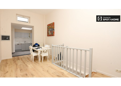 Mieszkanie do wynajęcia - Brussels, Belgia, 80 m², 1874 USD (7515 PLN), NET-79098836