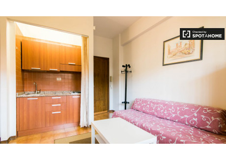 Mieszkanie do wynajęcia - Rome, Włochy, 30 m², 2735 USD (11 022 PLN), NET-79090178