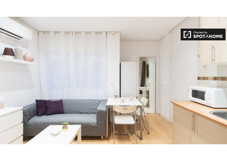Mieszkanie do wynajęcia - Madrid, Hiszpania, 27 m², 1837 USD (7237 PLN), NET-79090769