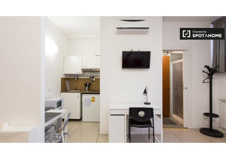 Mieszkanie do wynajęcia - Milan, Włochy, 25 m², 1075 USD (4235 PLN), NET-79091781