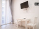 Mieszkanie do wynajęcia - Rome, Włochy, 65 m², 1307 USD (5150 PLN), NET-79105924