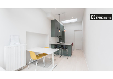 Mieszkanie do wynajęcia - Brussels, Belgia, 60 m², 2070 USD (7950 PLN), NET-79108089