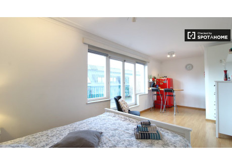 Mieszkanie do wynajęcia - Brussels, Belgia, 35 m², 755 USD (2952 PLN), NET-79100862