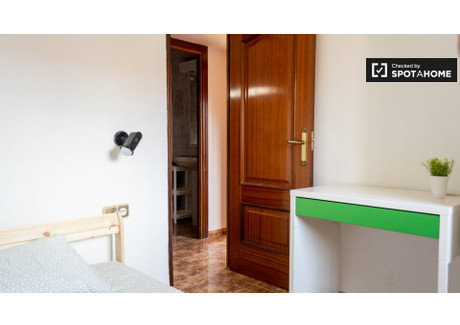 Pokój do wynajęcia - Madrid, Hiszpania, 65 m², 313 USD (1278 PLN), NET-79103279