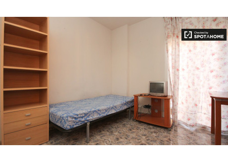 Mieszkanie do wynajęcia - Granada, Hiszpania, 25 m², 528 USD (2045 PLN), NET-79110910