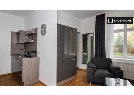 Mieszkanie do wynajęcia - Berlin, Niemcy, 24 m², 2371 USD (9413 PLN), NET-88338853