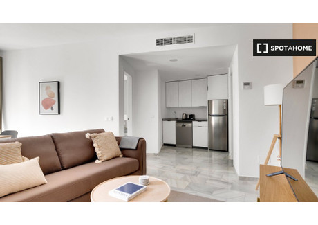 Mieszkanie do wynajęcia - Madrid, Hiszpania, 56 m², 2810 USD (11 214 PLN), NET-82198333