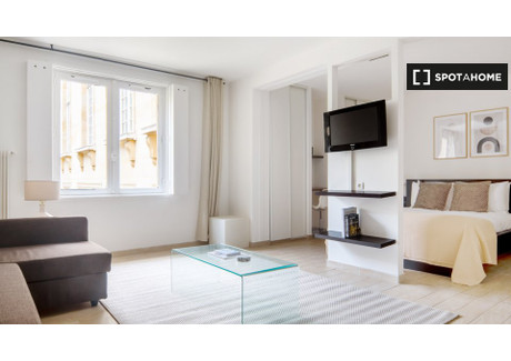 Mieszkanie do wynajęcia - Paris, Francja, 51 m², 3435 USD (13 535 PLN), NET-83495733