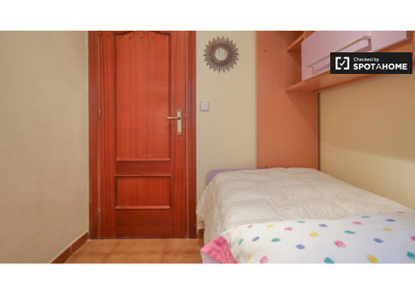 Pokój do wynajęcia - Madrid, Hiszpania, 81 m², 413 USD (1712 PLN), NET-83527404