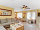Dom na sprzedaż - 412 E DRURY AVENUE Kissimmee, Usa, 83,61 m², 374 999 USD (1 477 496 PLN), NET-97412962