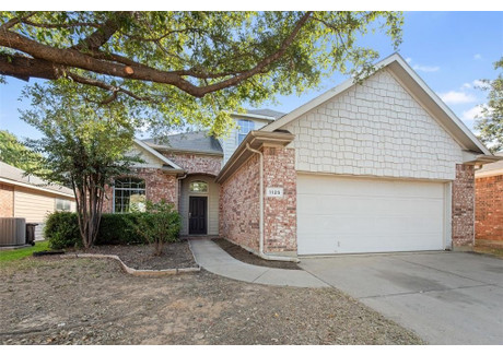 Dom na sprzedaż - 1125 Fairweather Drive Fort Worth, Usa, 215,54 m², 395 000 USD (1 607 650 PLN), NET-101791883