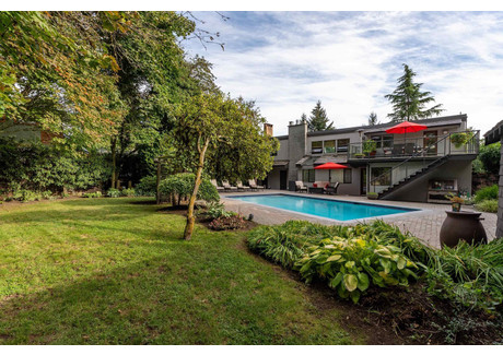 Dom na sprzedaż - 378 E CARISBROOKE ROAD North Vancouver, Kanada, 314,38 m², 2 223 363 USD (8 515 479 PLN), NET-100891667