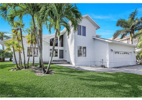 Dom na sprzedaż - 1202 Flamingo Drive Cape Coral, Usa, 288,56 m², 1 645 000 USD (6 316 800 PLN), NET-98114993