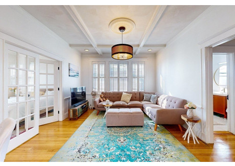 Mieszkanie na sprzedaż - 110 Bellingham St Chelsea, Usa, 113,34 m², 515 000 USD (1 972 450 PLN), NET-100824409