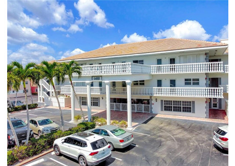 Mieszkanie do wynajęcia - 1461 S Ocean Blvd Pompano Beach, Usa, 85,47 m², 4100 USD (16 810 PLN), NET-97020432