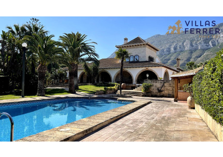 Dom na sprzedaż - Denia, Hiszpania, 1037 m², 3 195 868 USD (12 240 173 PLN), NET-88850761