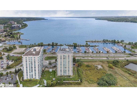 Komercyjne na sprzedaż - 401 - 2 Toronto Street Barrie, Kanada, 79,99 m², 399 893 USD (1 531 590 PLN), NET-100930624