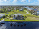 Dom na sprzedaż - 9348 Spring Circle Port Charlotte, Usa, 250,65 m², 1 095 000 USD (4 544 250 PLN), NET-101808303