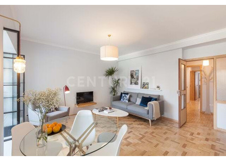 Mieszkanie na sprzedaż - Cedofeita, Santo Ildefonso, Sé, Miragaia, São Nico, Portugalia, 89 m², 364 007 USD (1 492 428 PLN), NET-96626123