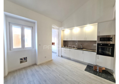 Mieszkanie na sprzedaż - São Domingos de Benfica Lisboa, Portugalia, 72 m², 420 694 USD (1 712 225 PLN), NET-102754424