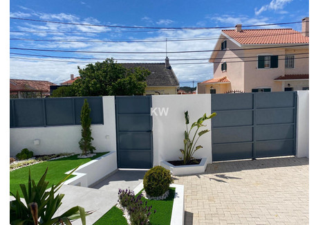 Dom na sprzedaż - Cascais, Portugalia, 75 m², 596 763 USD (2 446 727 PLN), NET-98498344